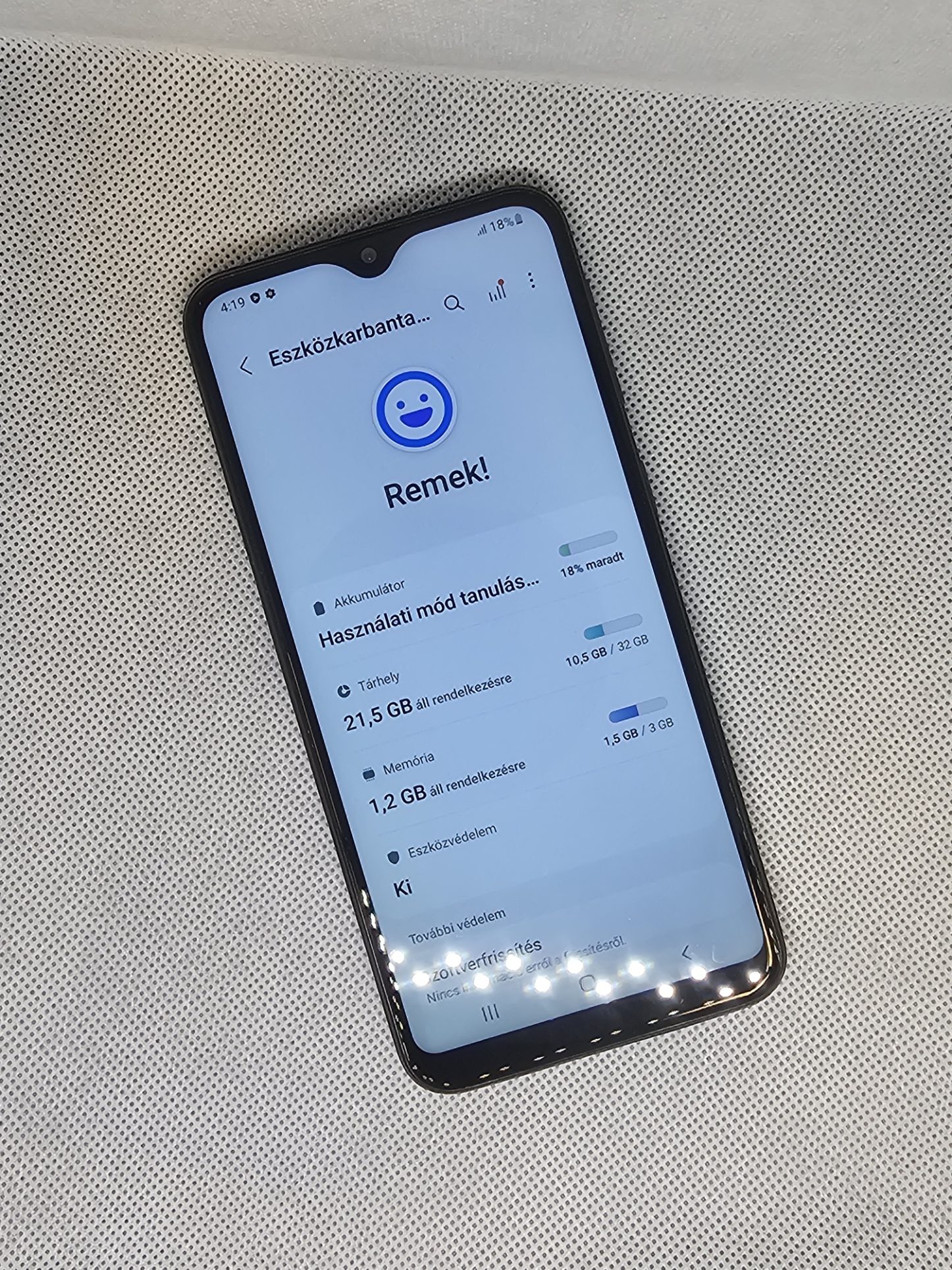 Galaxy A20e használt